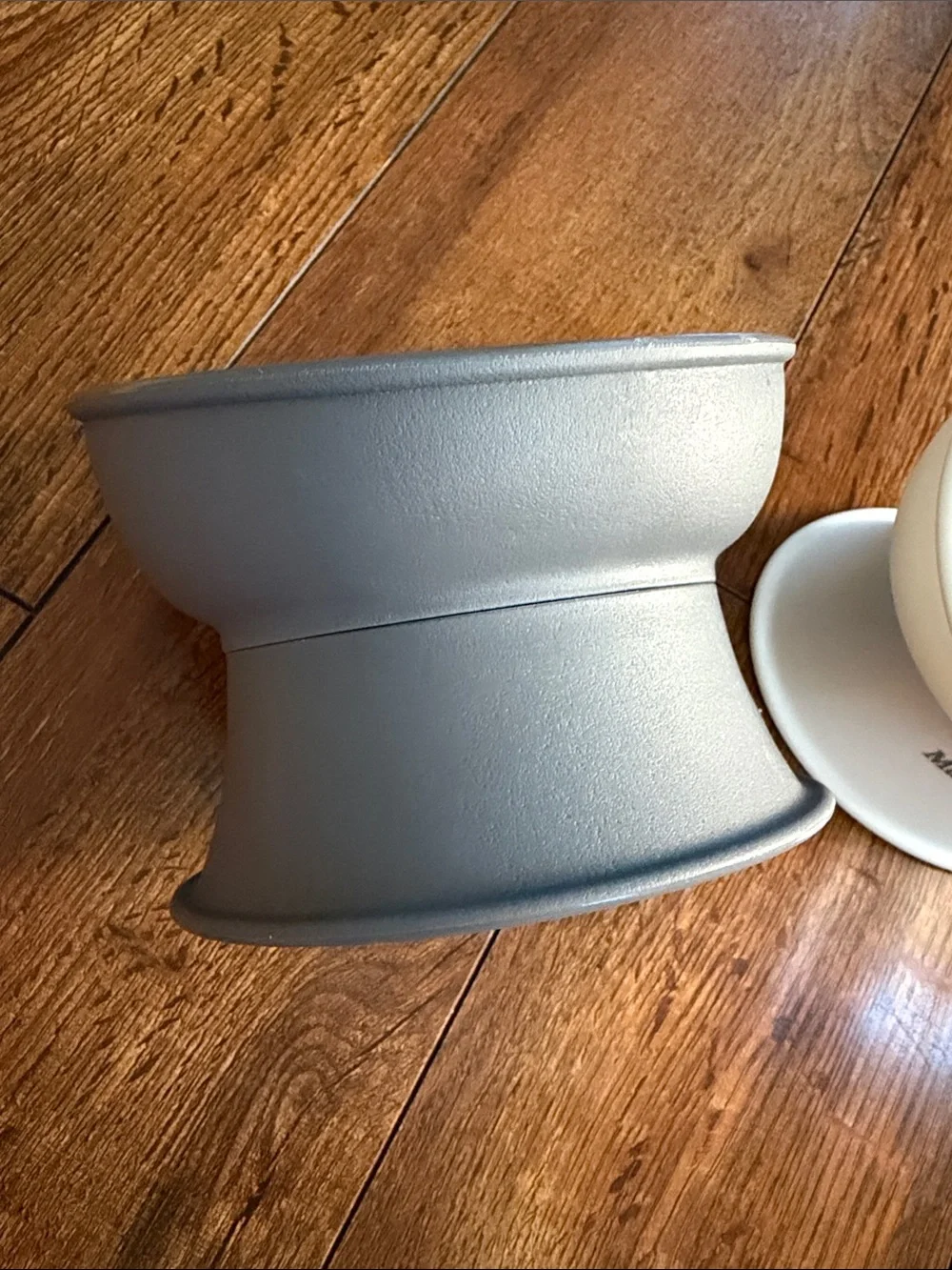 Cat Ear Elevated Pet Bowls - White & Gray